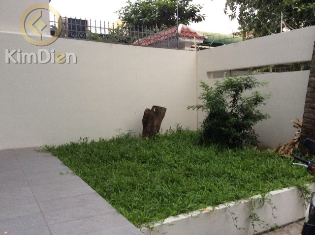 Long description image 1