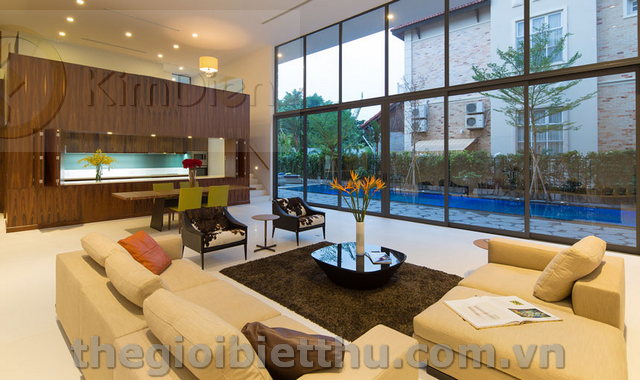 Long description image 1