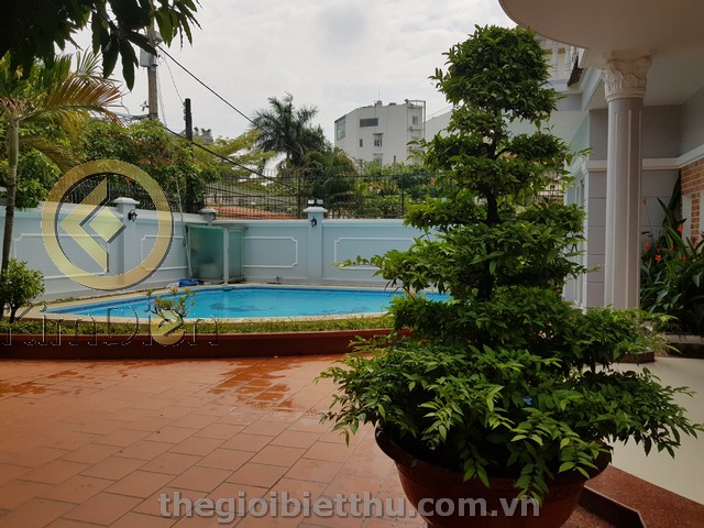 Long description image 1