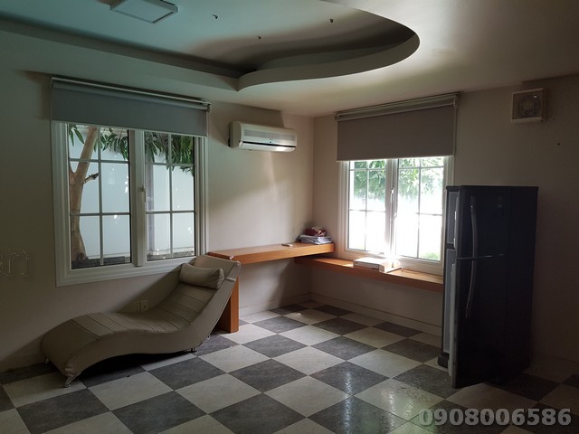 Long description image 1