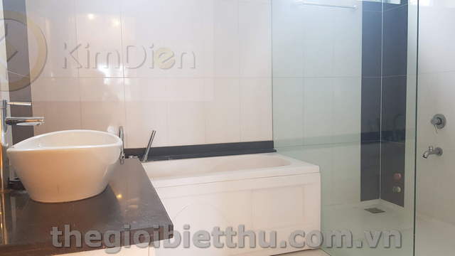 Long description image 1