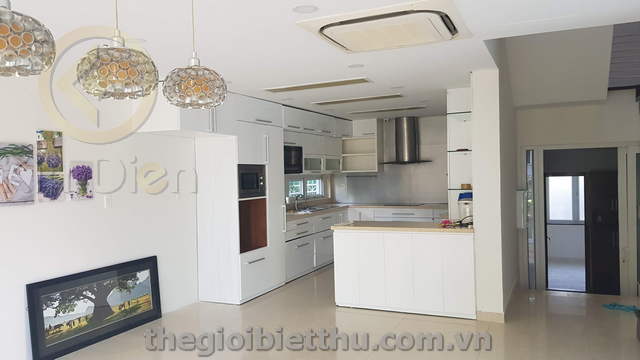 Long description image 1