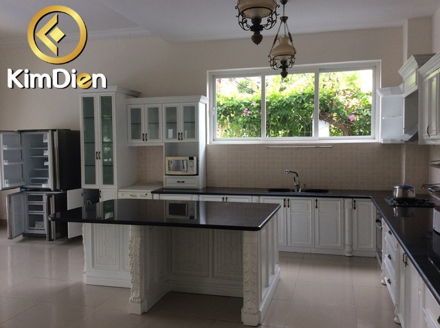 Long description image 1