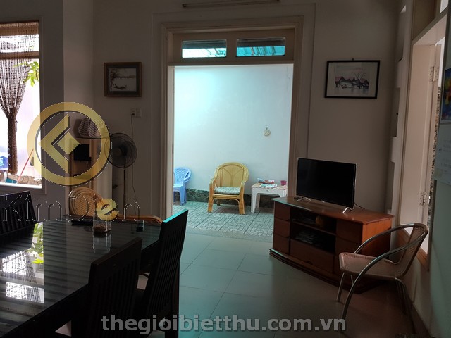 Long description image 1