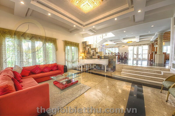 Long description image 1