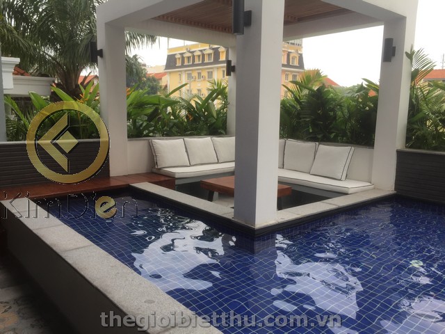 Long description image 1