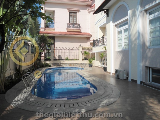 Long description image 1