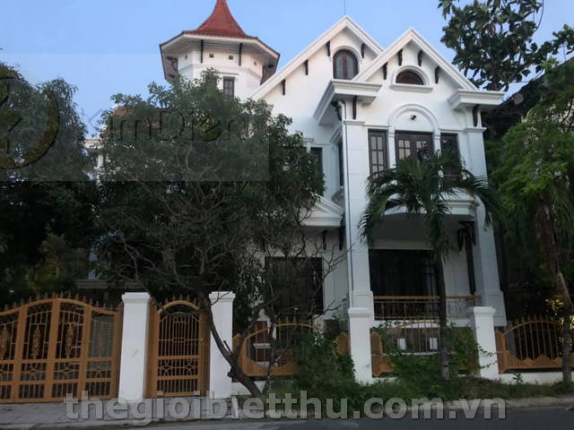 Long description image 1