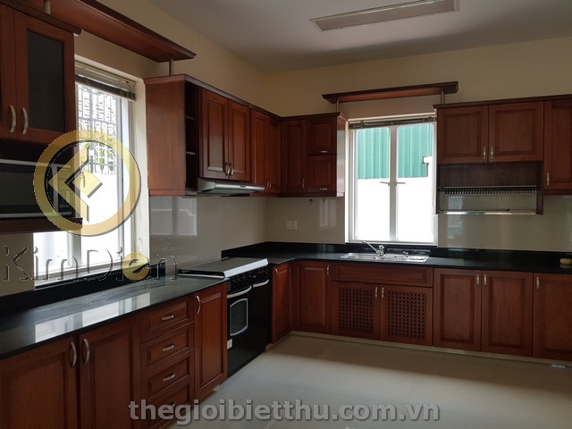 Long description image 1