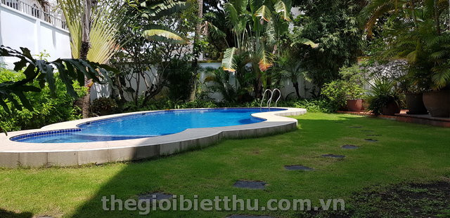 Long description image 1