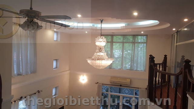 Long description image 1