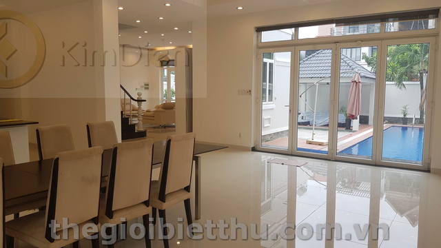 Long description image 1