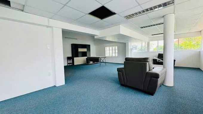 Long description image 1