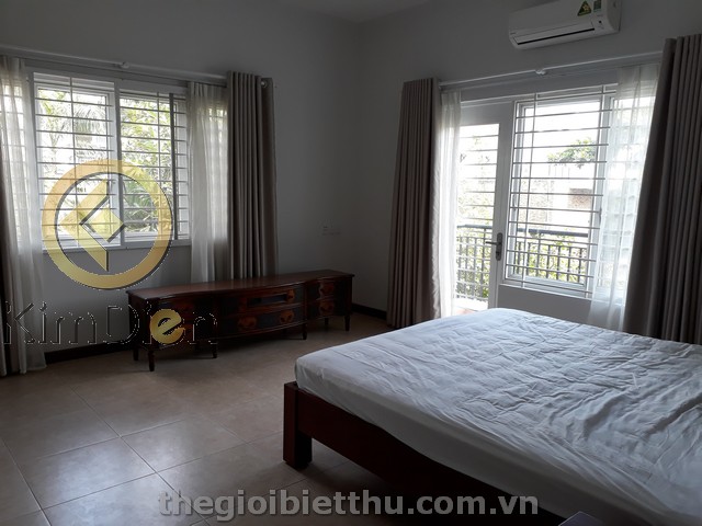 Long description image 1