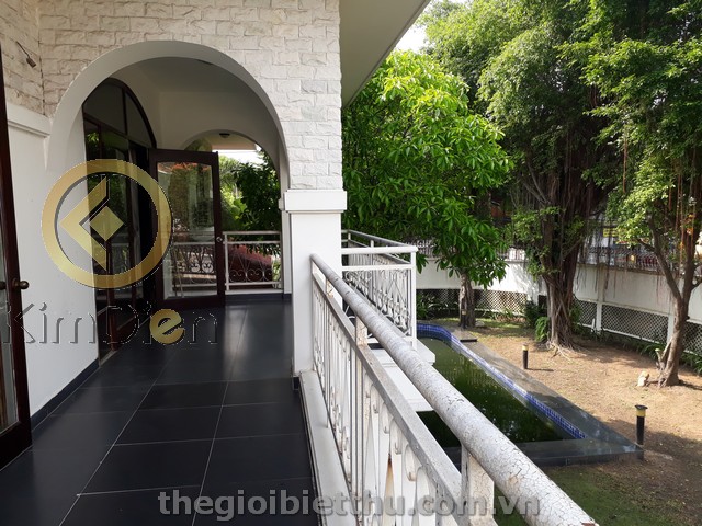 Long description image 1