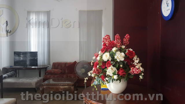 Long description image 1