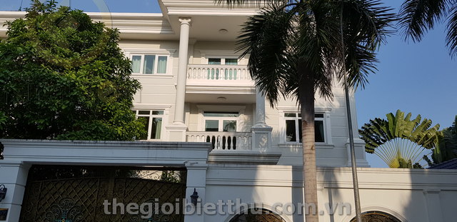 Long description image 1