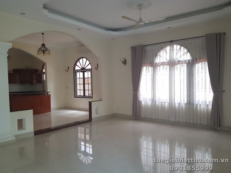 Long description image 1