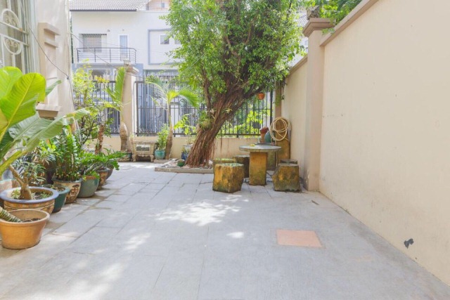 Long description image 1