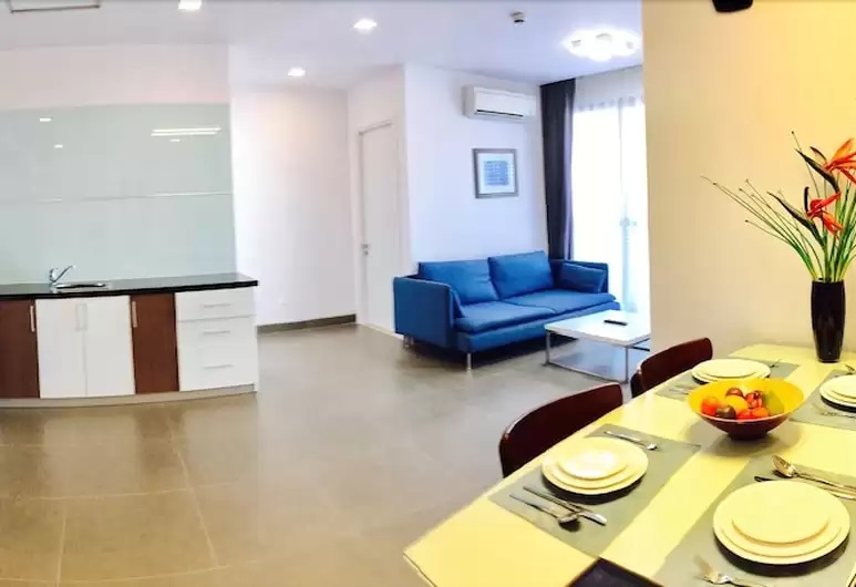 Long description image 1