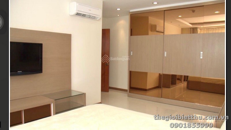 Long description image 1