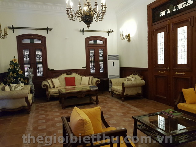 Long description image 1