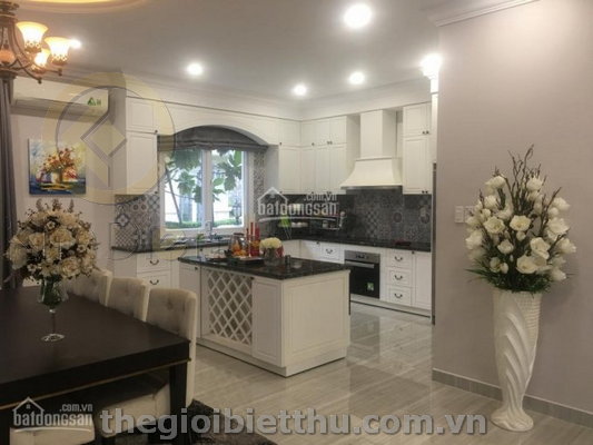 Long description image 1