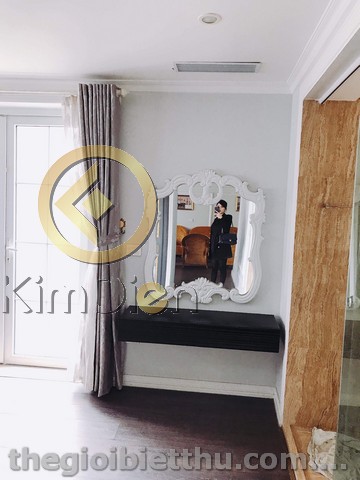 Long description image 1