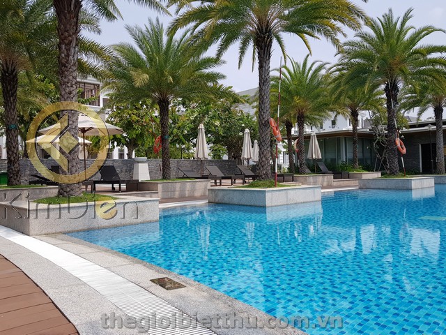 Long description image 1