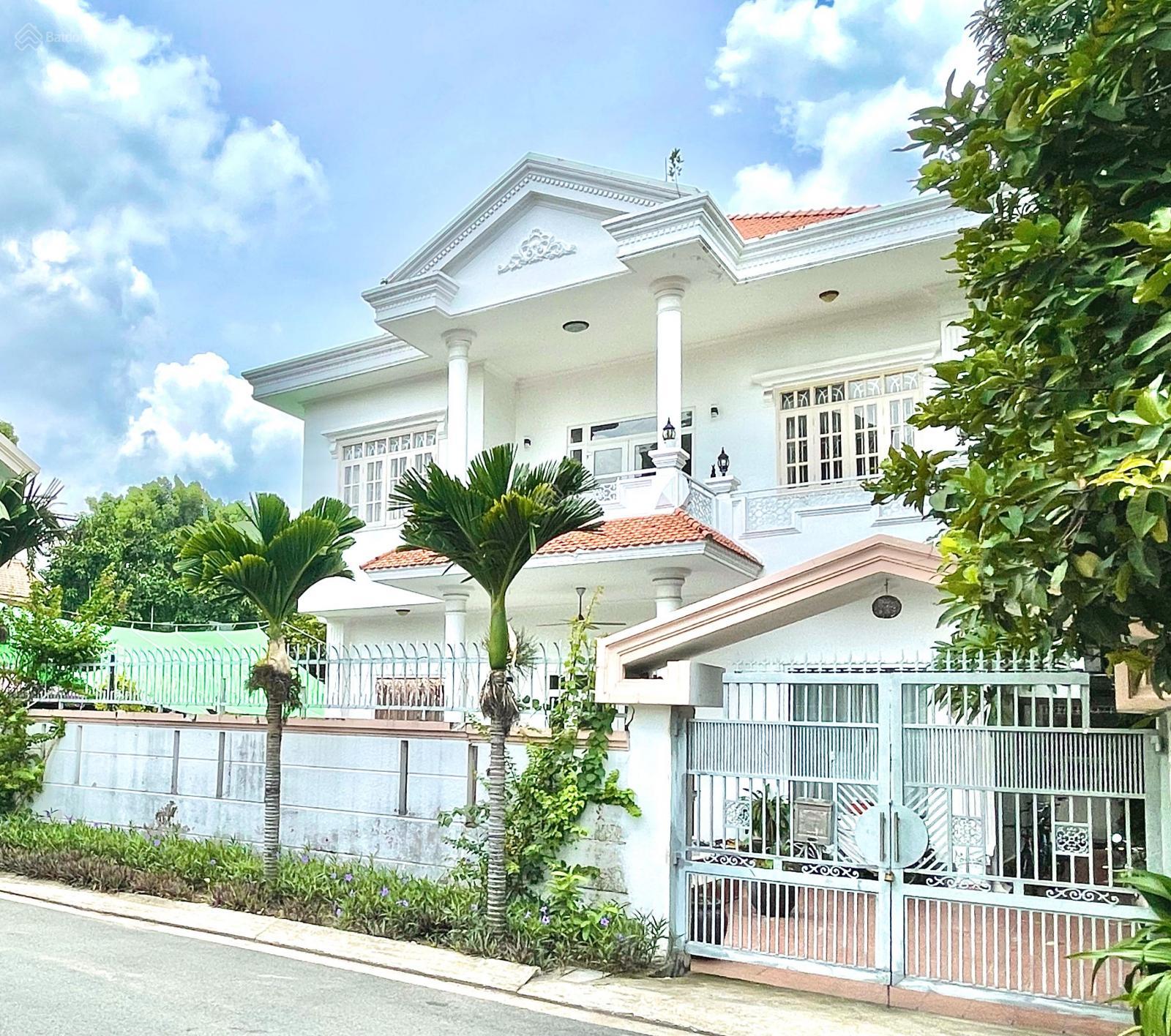 Long description image 1