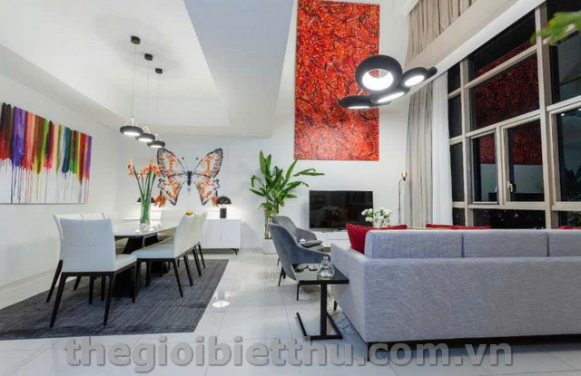 Long description image 1