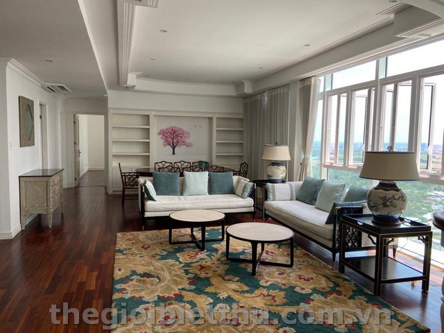 Long description image 1