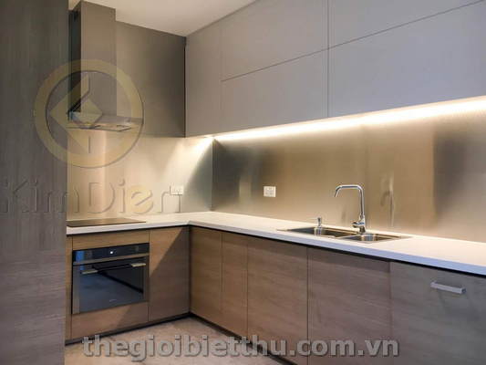 Long description image 1