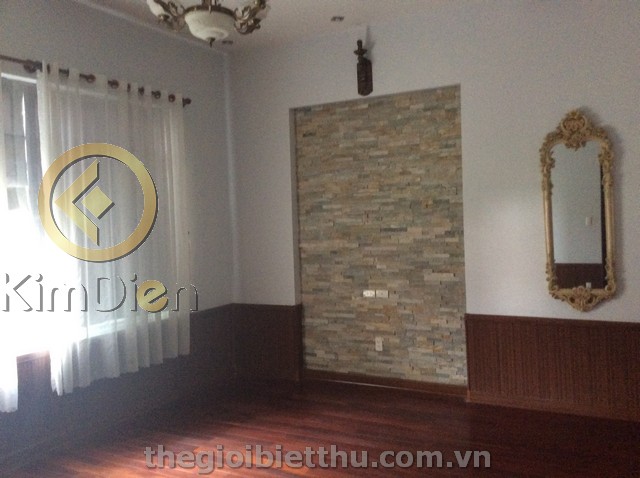 Long description image 1