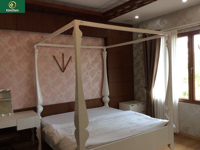 Long description image 1