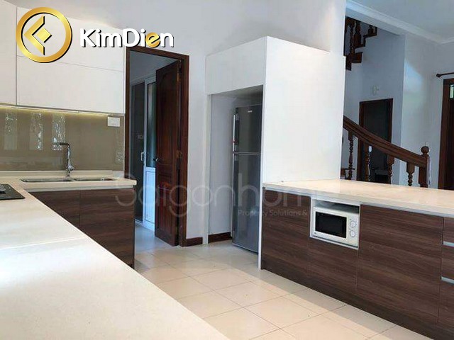 Long description image 1