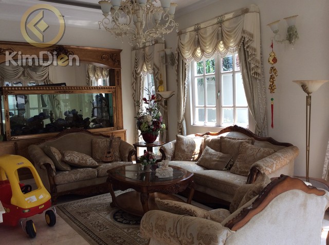 Long description image 1