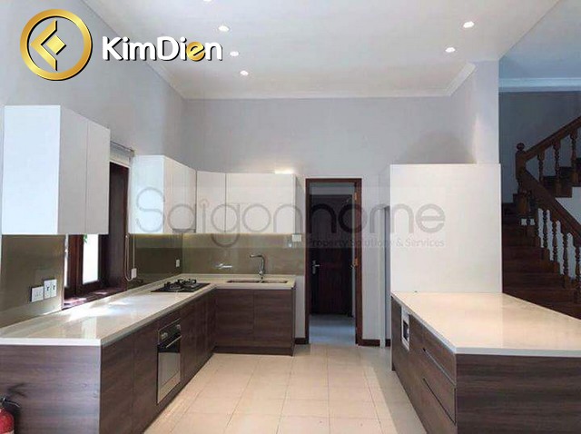 Long description image 1