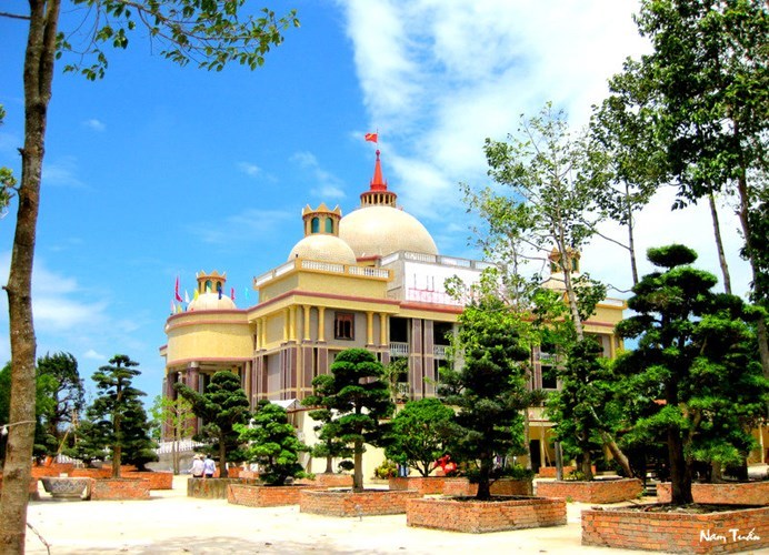 Long description image 1