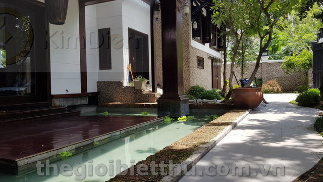 Long description image 1