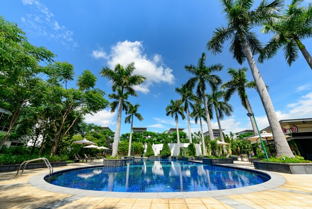 Long description image 1