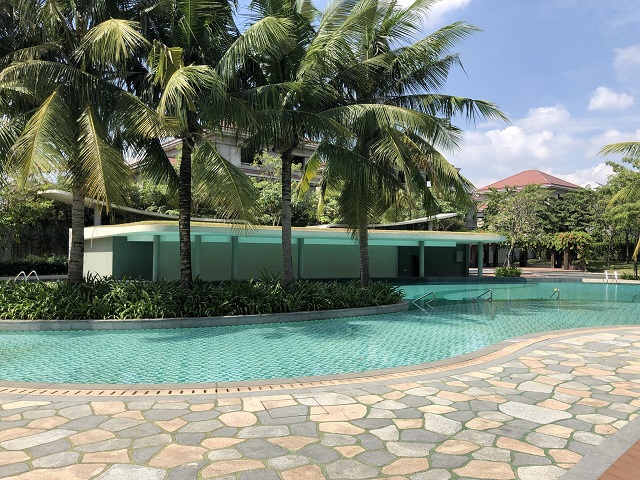 Long description image 1