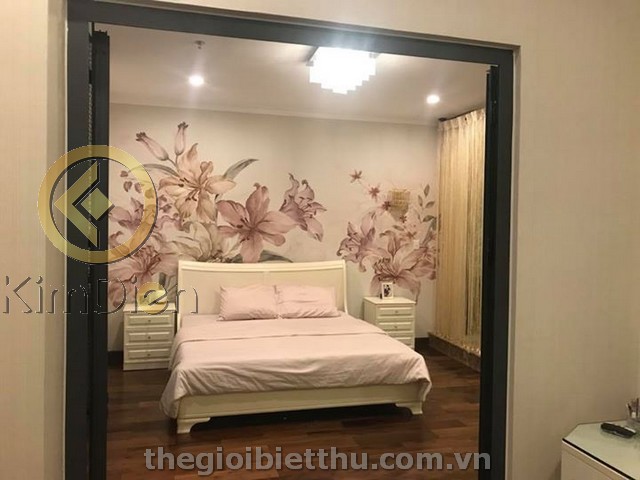 Long description image 1