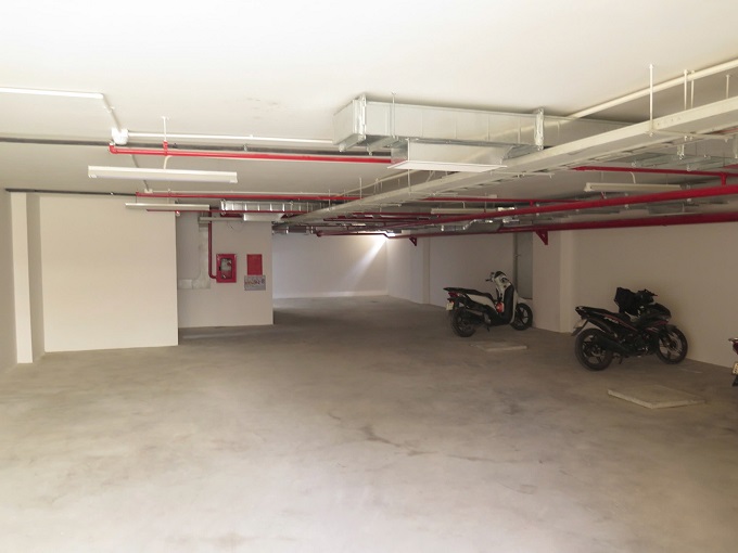 Long description image 1