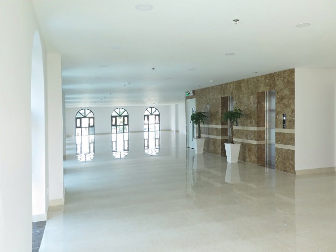 Long description image 1