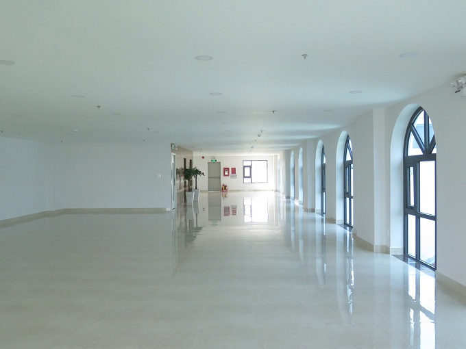 Long description image 1