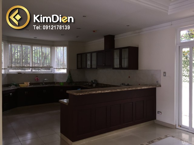 Long description image 1