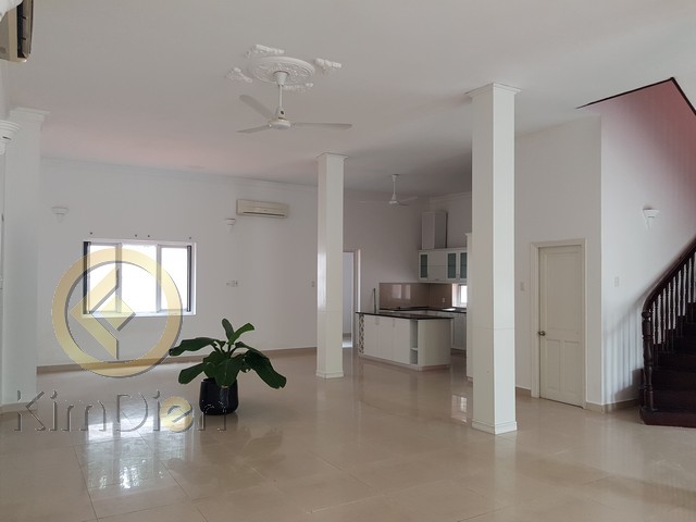 Long description image 1