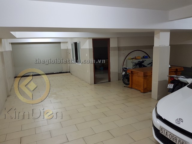 Long description image 1