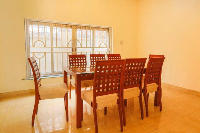 Long description image 1